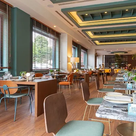 Meliá Hotel 5*