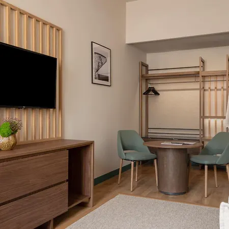 Meliá Hotel 5*